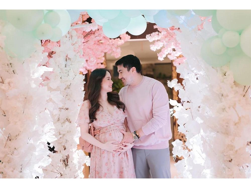 Luis Manzano and Jessy Mendiola