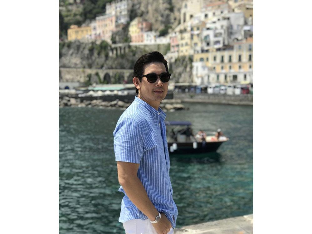 Dressed to the nines