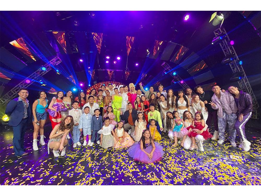 Kapamilya And Kapuso Unite In It's Showtime's Premiere On GTV