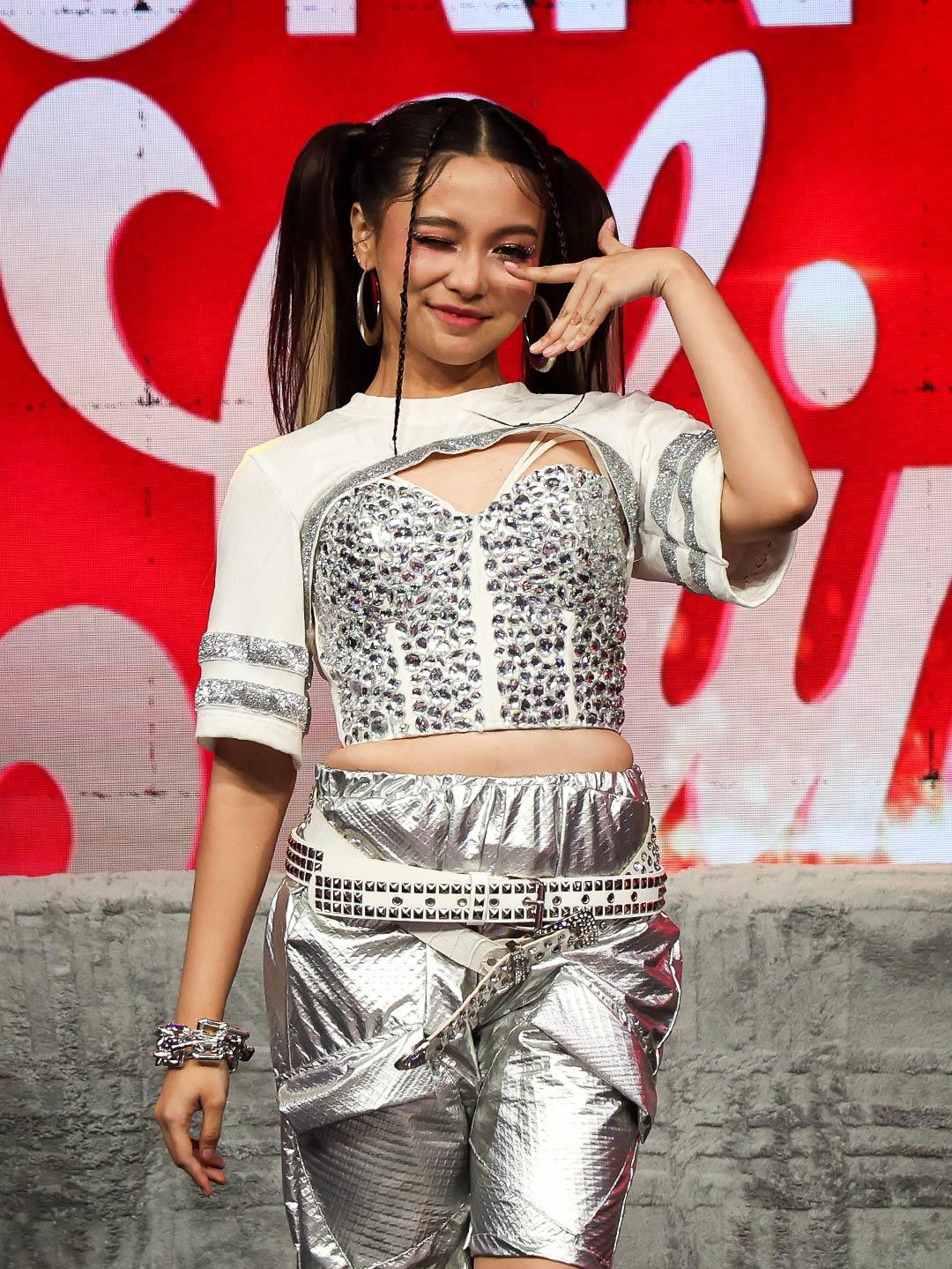 YUMI