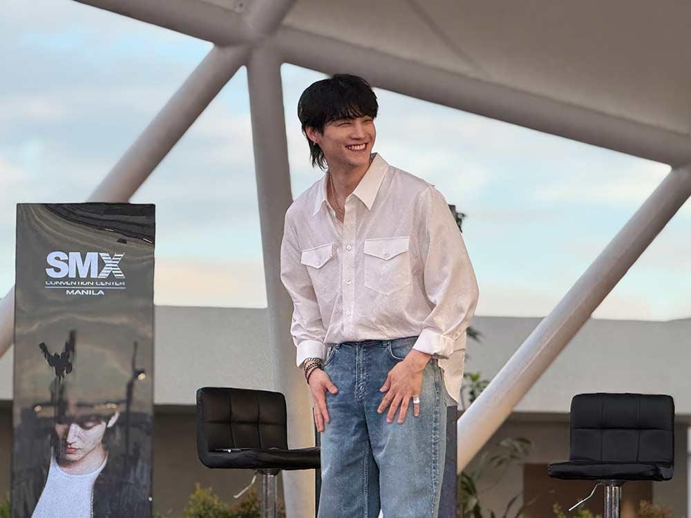 Archive 1: [Road Runner]