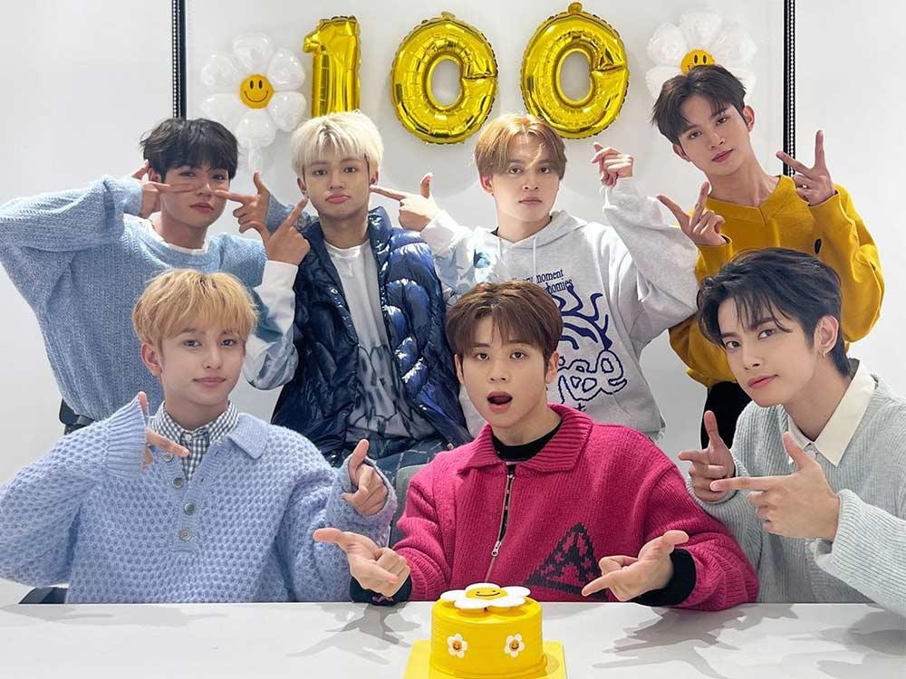 DREAMS AND FAVORITES