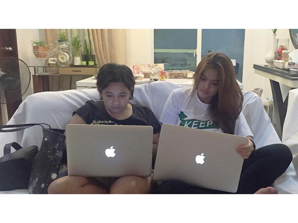 Bea and Carina Binene