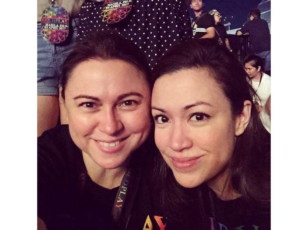 Carla Abellana to mom and sister