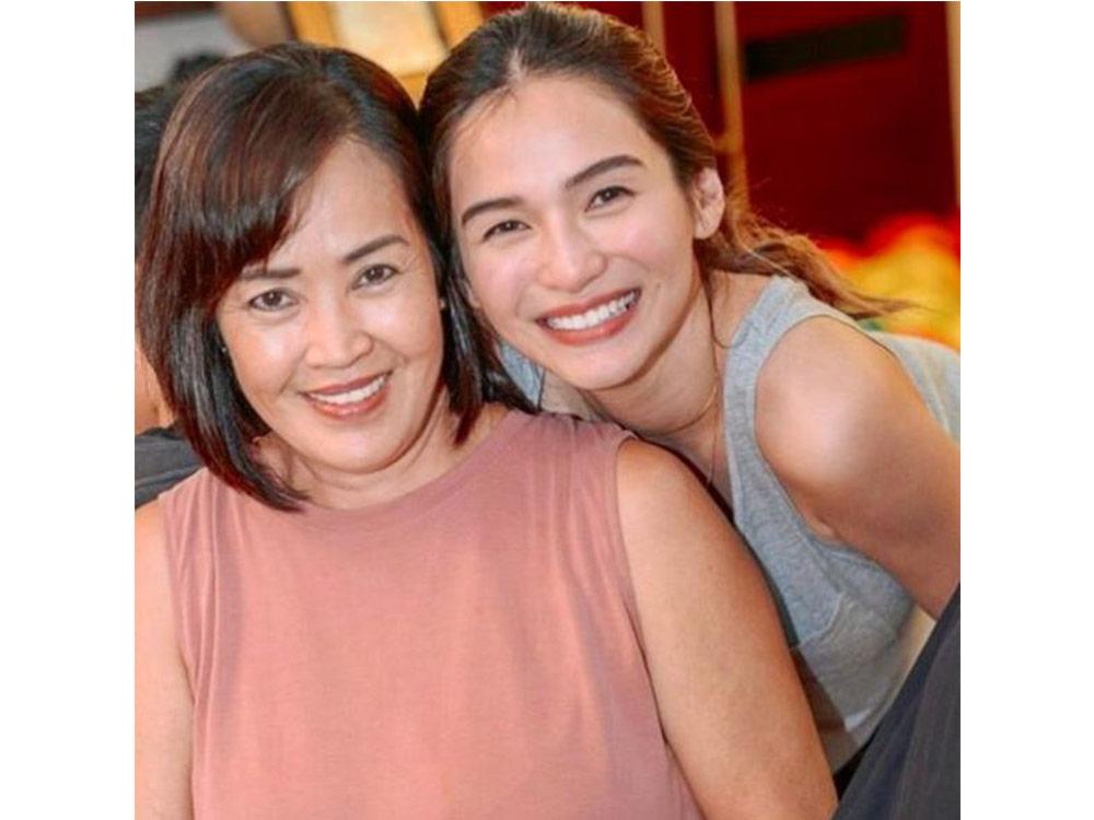 Dennis Trillo to Mommy Rita and Jennylyn Mercado