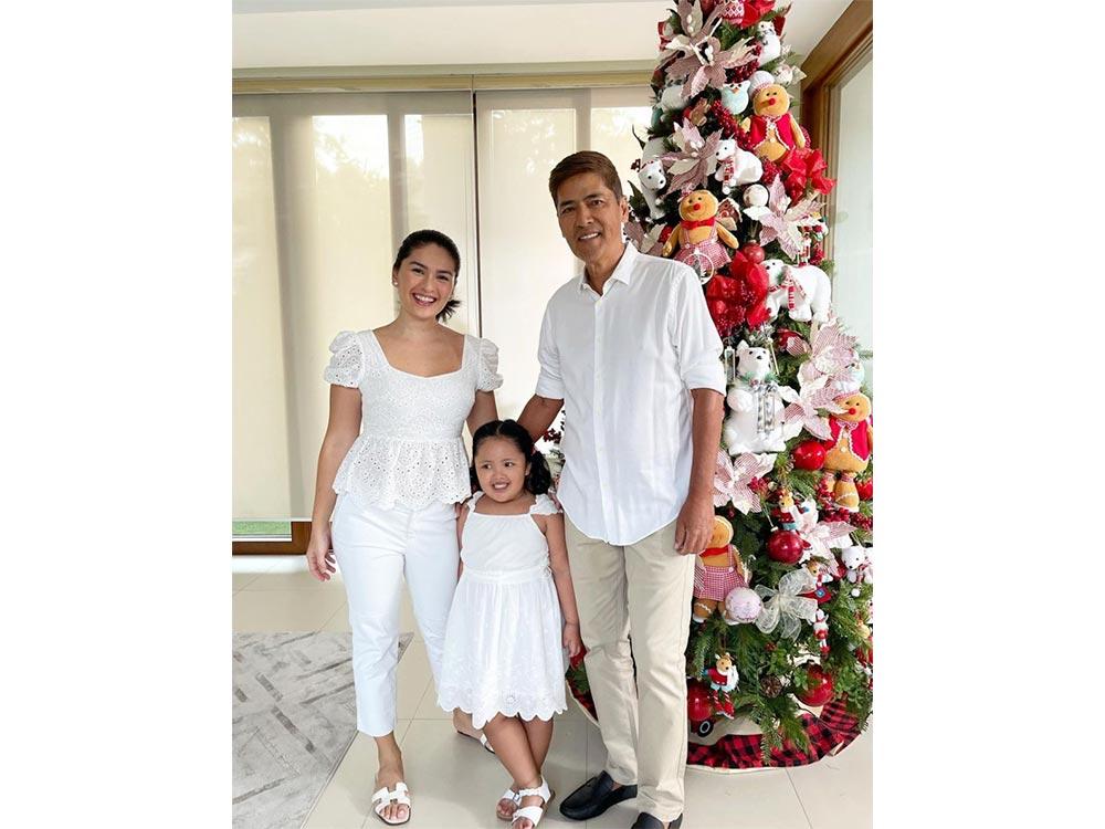 Bossing Vic Sotto, Pauleen, at Baby Tali