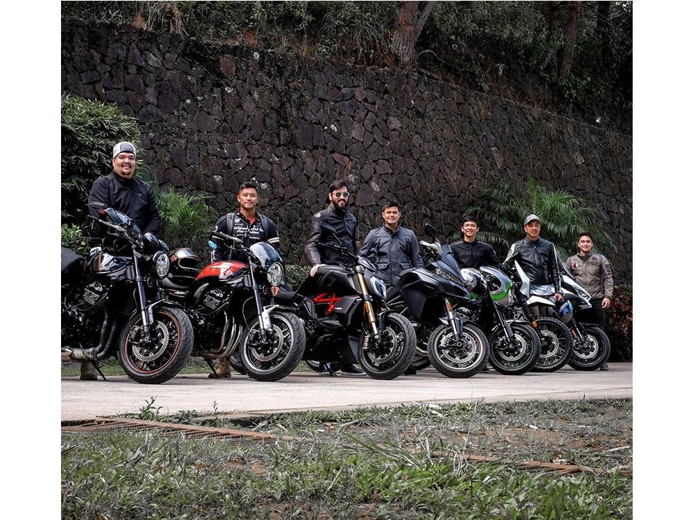 Motorcyle enthusiasts