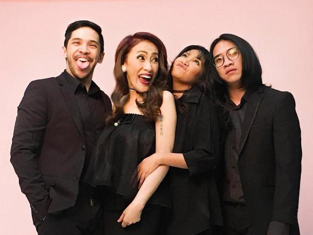 IN PHOTOS: Ang mga "anak" ni Aiai delas Alas | GMA Entertainment