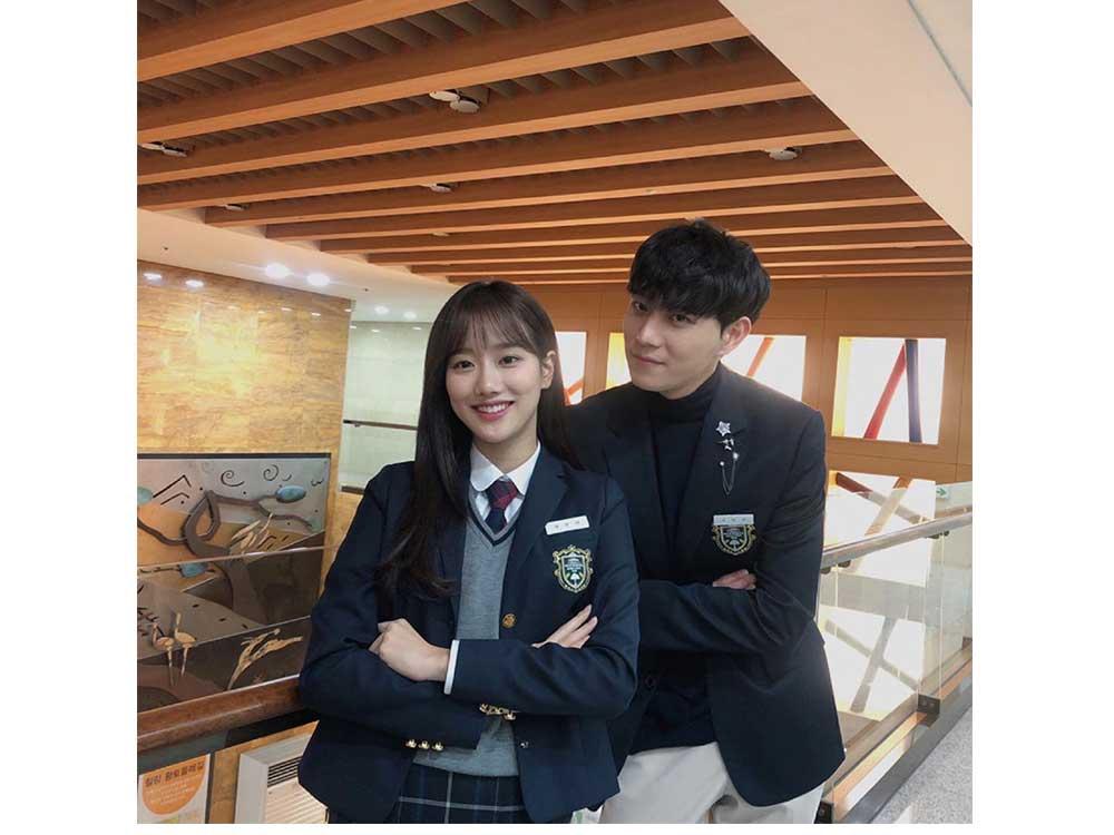 Kim Young-dae as Hero