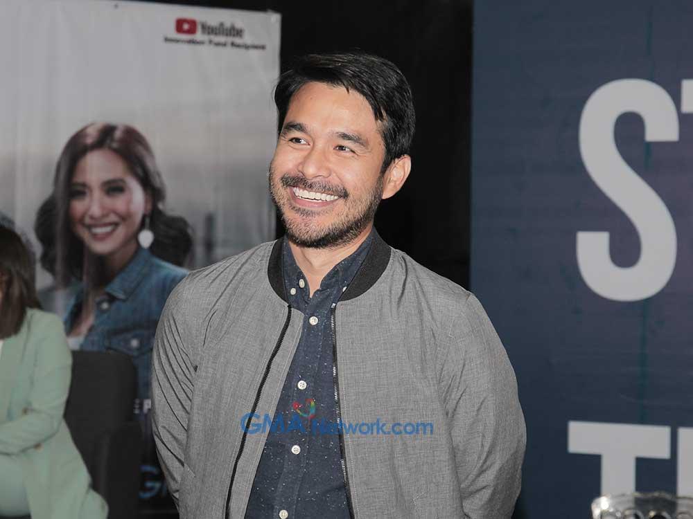 Atom Araullo