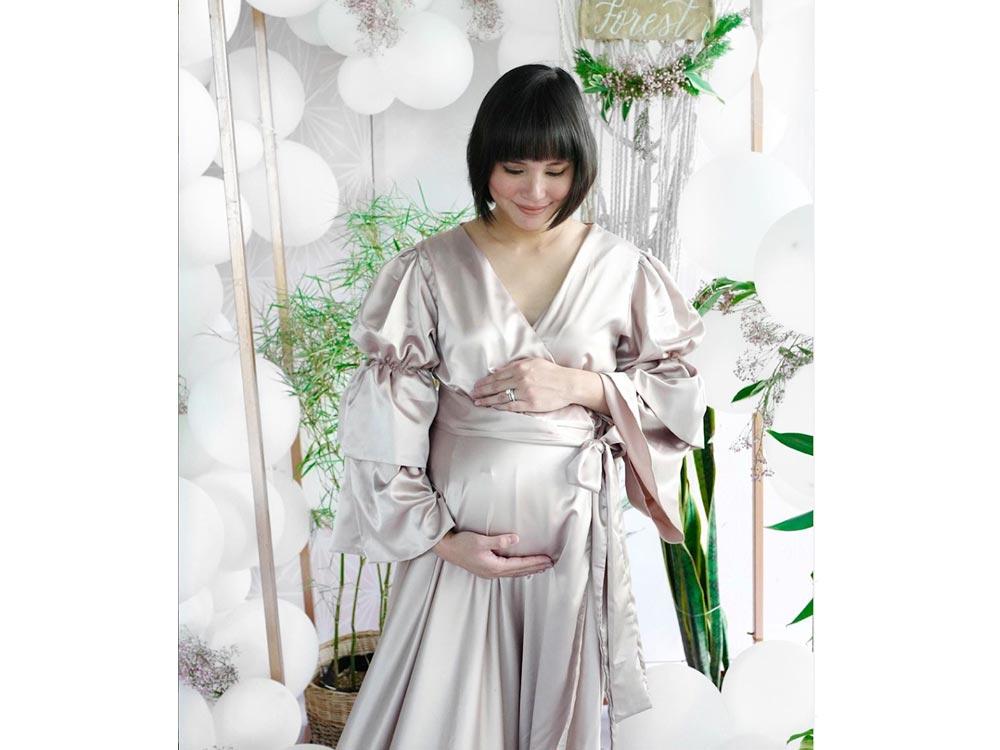 D.I.Y maternity shoot