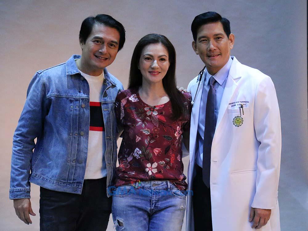Dominic Ochoa, Carmina Villarroel, and Richard Yap