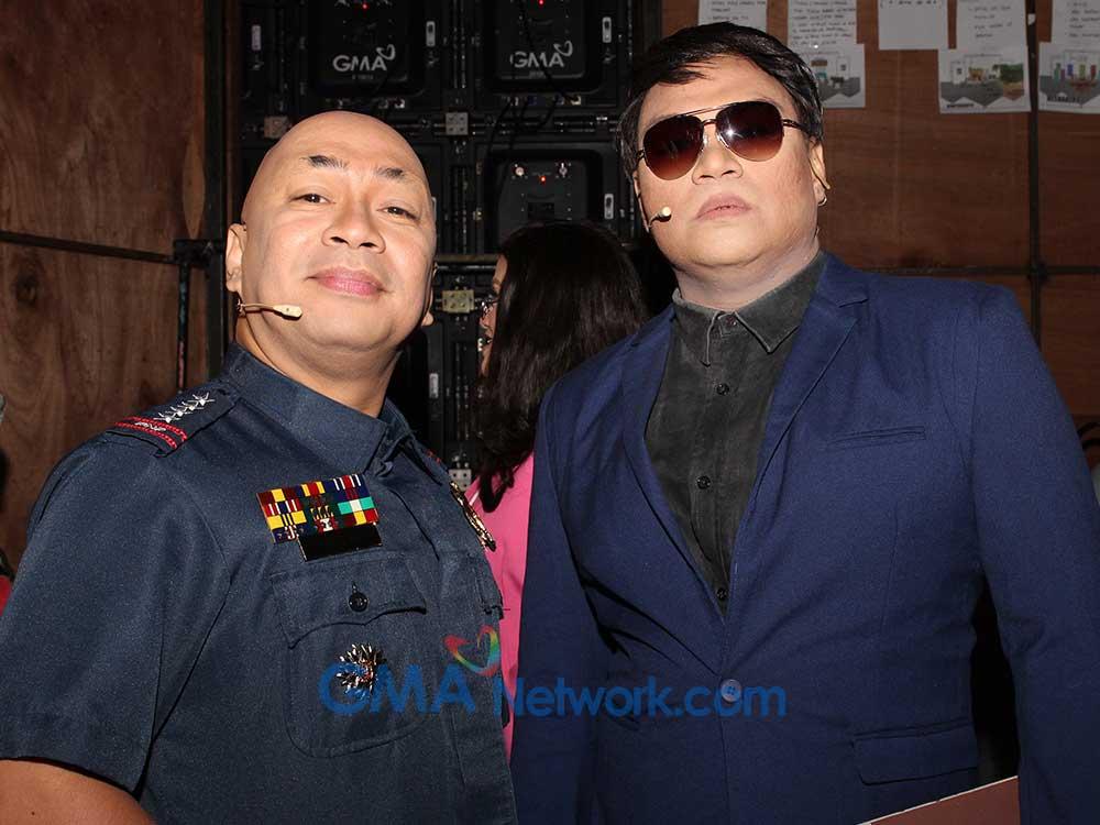 Wally Bayola at Joey Paras