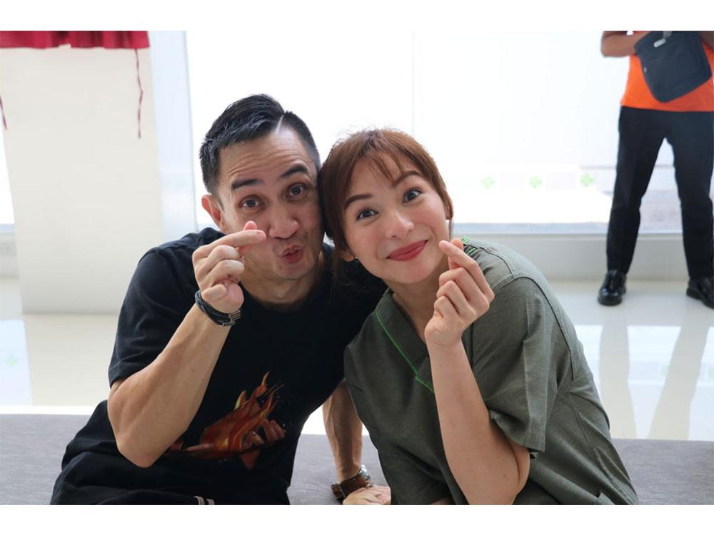 Direk Dominic Zapata