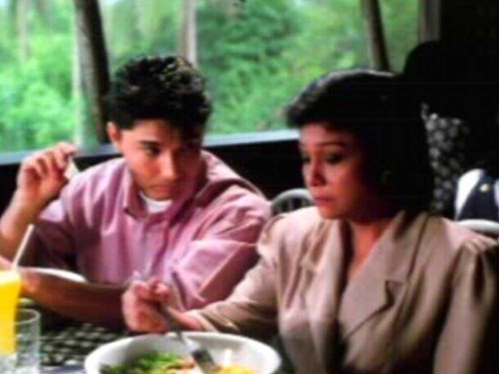 Muling Umawit ang Puso