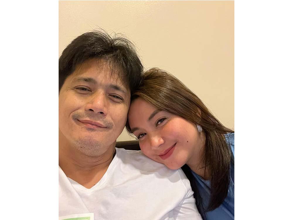 Mariel Rodriguez and Senator Robin Padilla