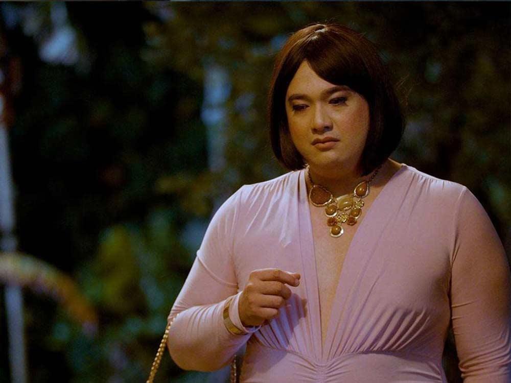 Kevin Santos as Petite