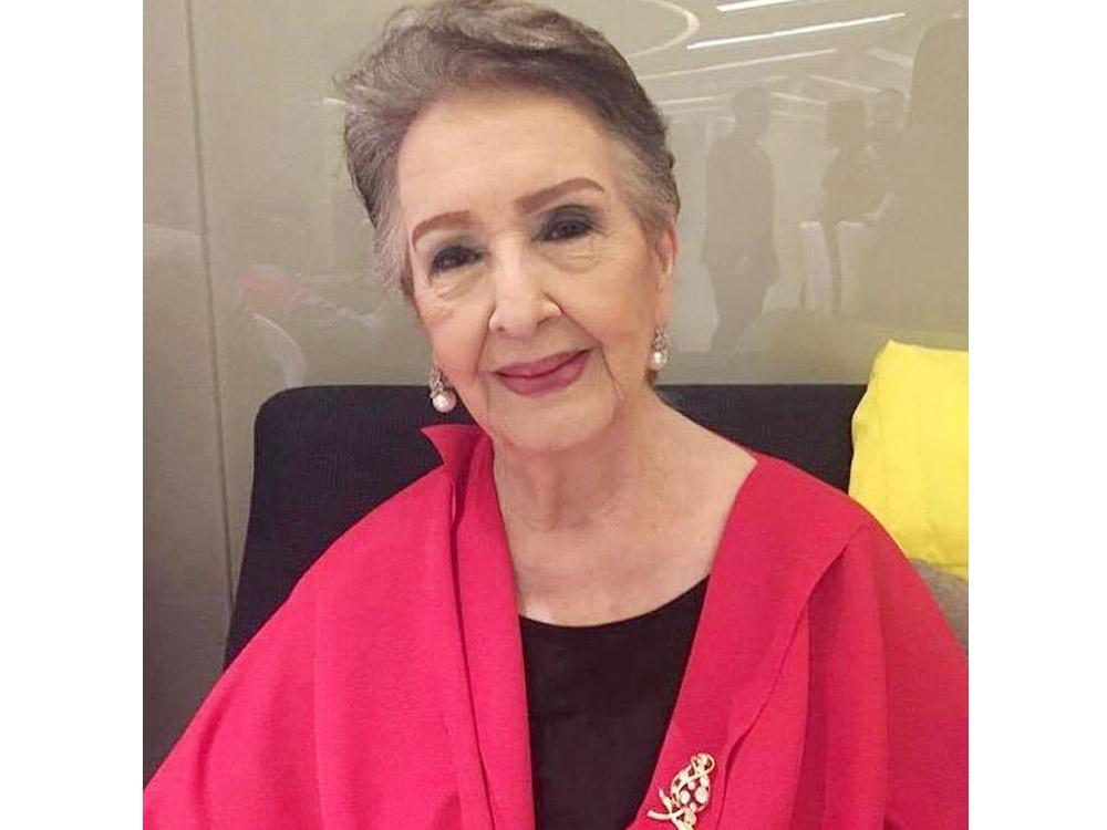 Gloria Romero