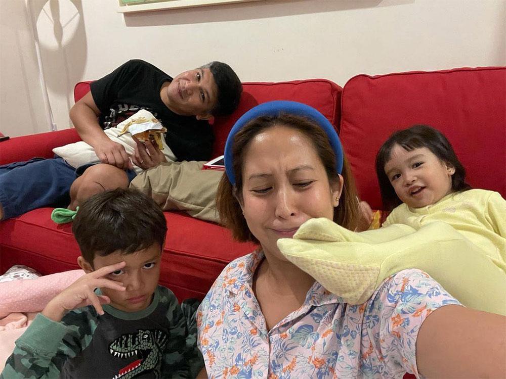 Jolina Magdangal and Mark Escueta's family