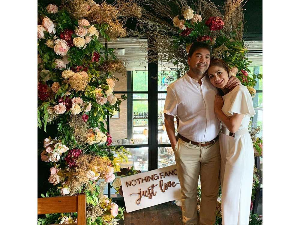 Maritoni Fernandez and Mon Dayrit