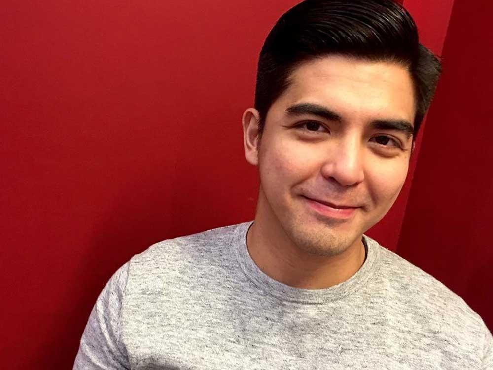 Mark Herras's biological parents