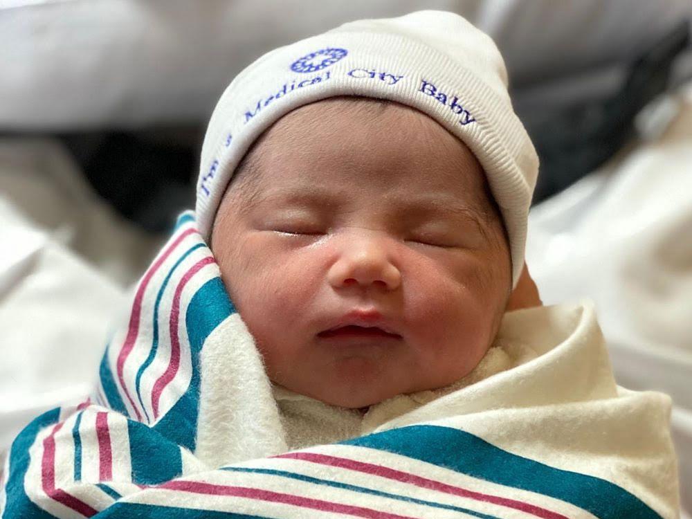 Iya Villania and Drew Arellano's baby Alana Lauren