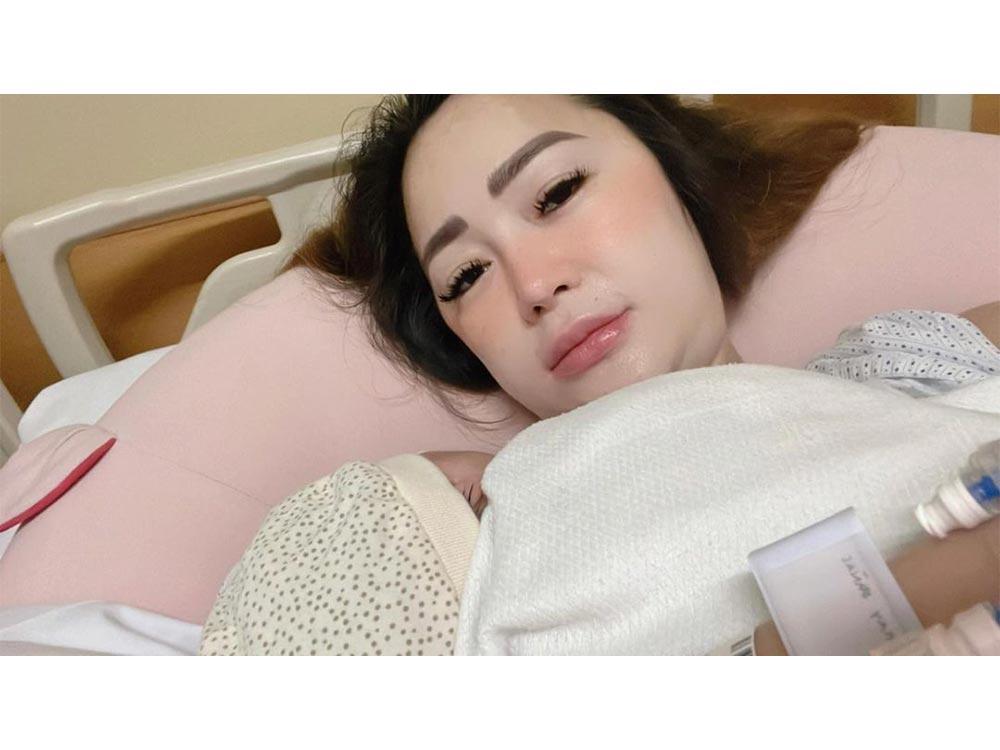 Kitkat's baby Uno Asher