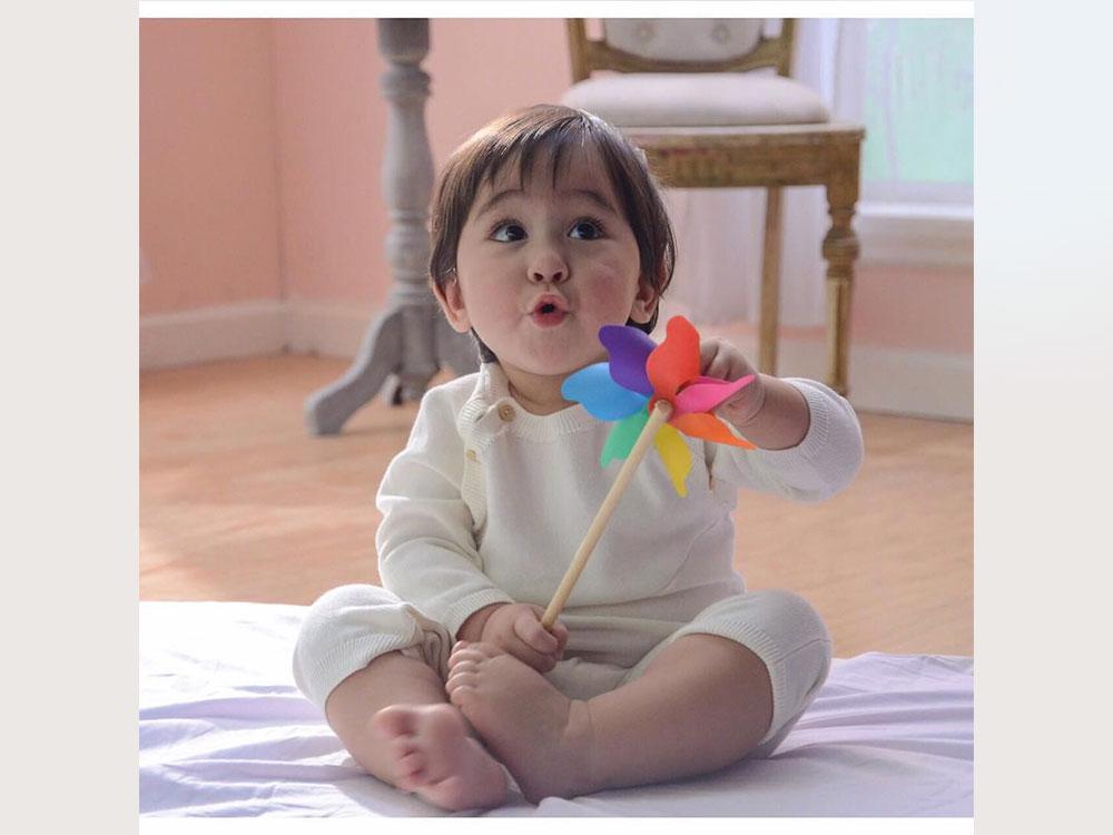 Vicki Belo and Hayden Kho's baby Scarlet Snow