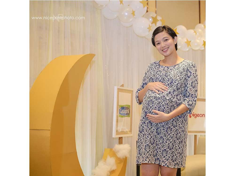 Jennica Garcia and Alwyn Uytingco