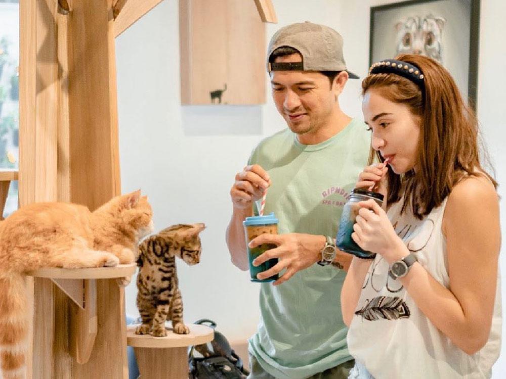 Dennis Trillo and Jennylyn Mercado, Litterbucks