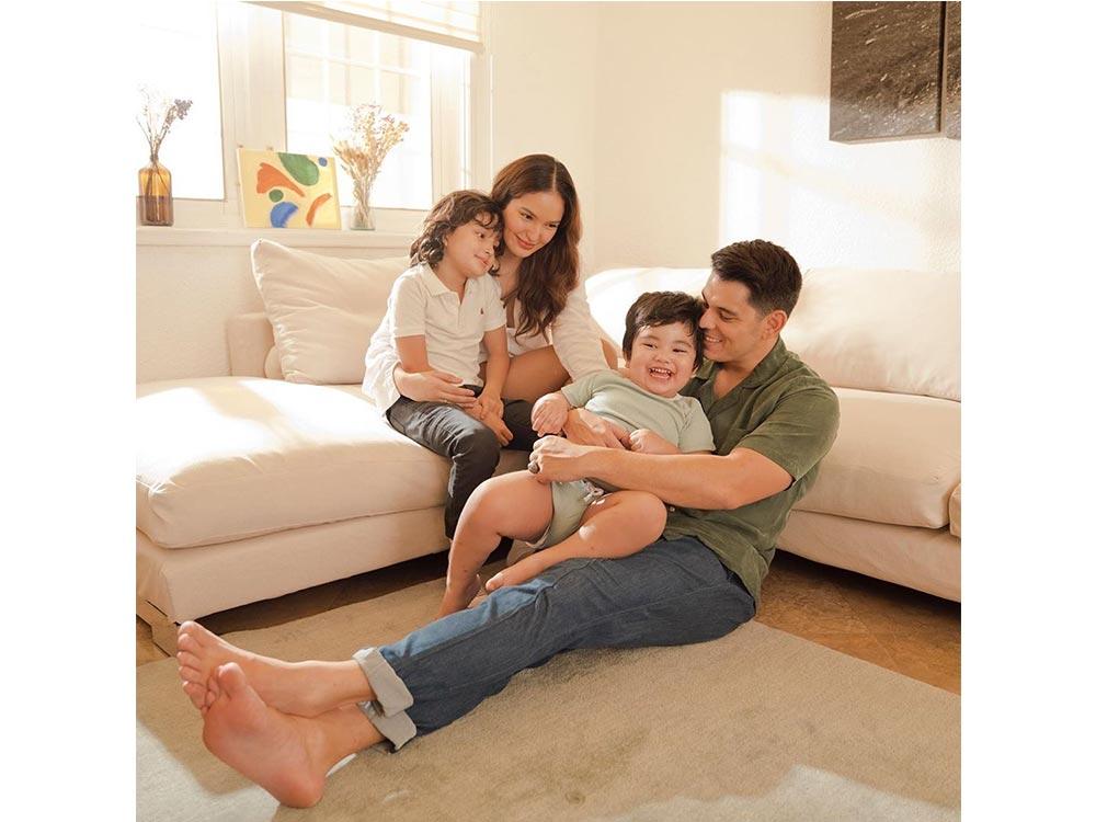 Sarah Lahbati and Richard Gutierrez