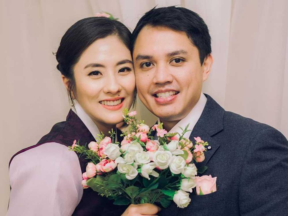 Jinri Park and John's Korean wedding