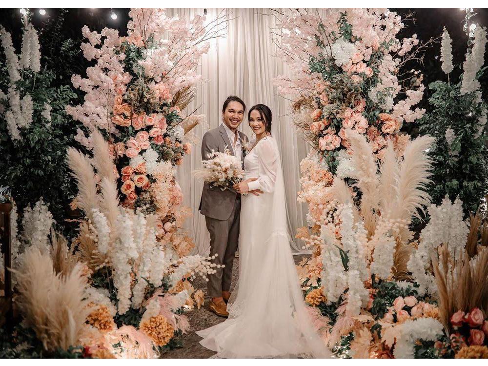 Lovely Abella and Benj Manalo