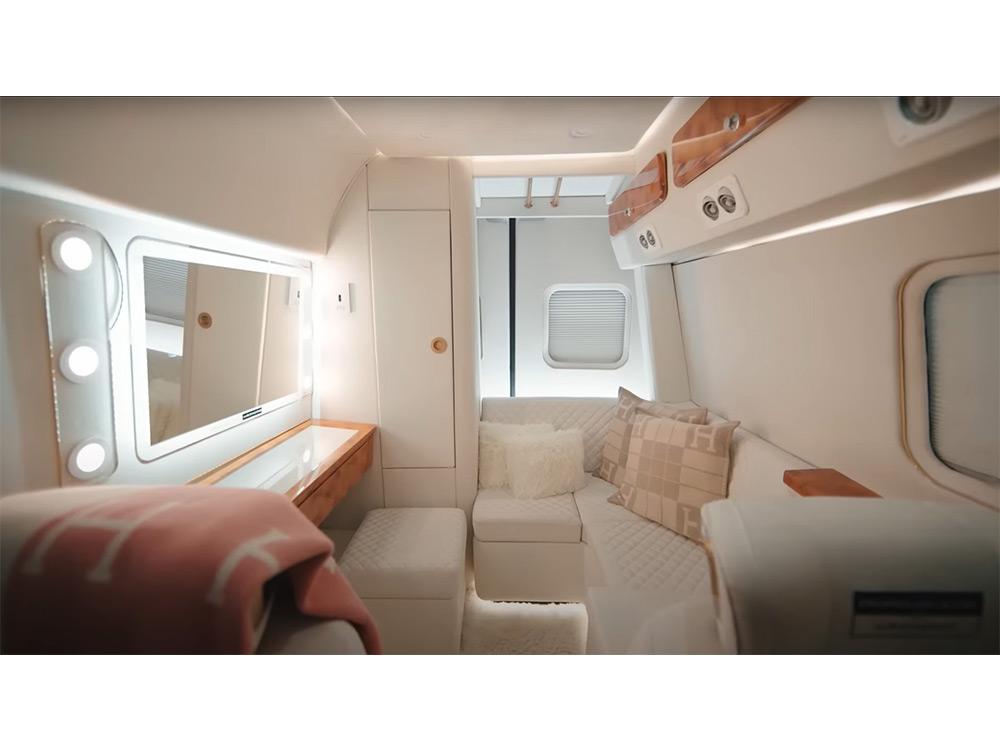 Lounge area and vanity