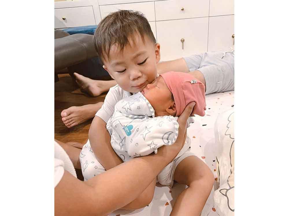 Snot Knoa and Seven Kai