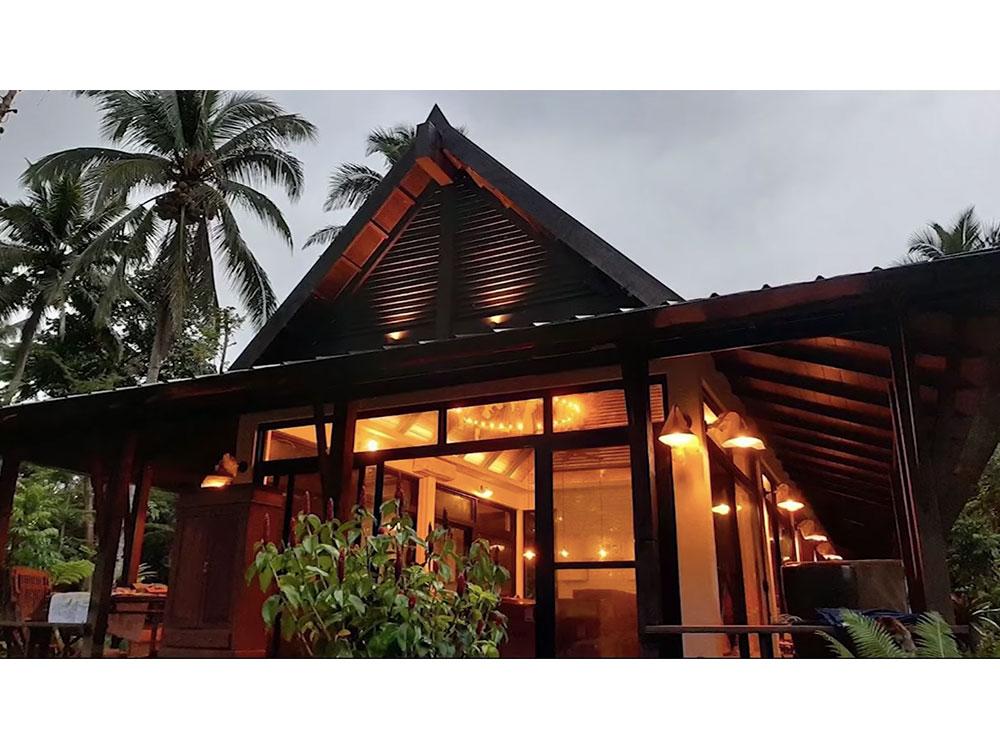 Modern rustic farmhouse