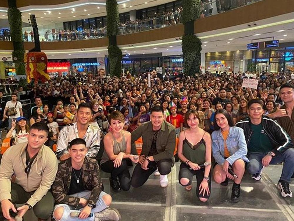 DOTS stars at Sinulog mall show