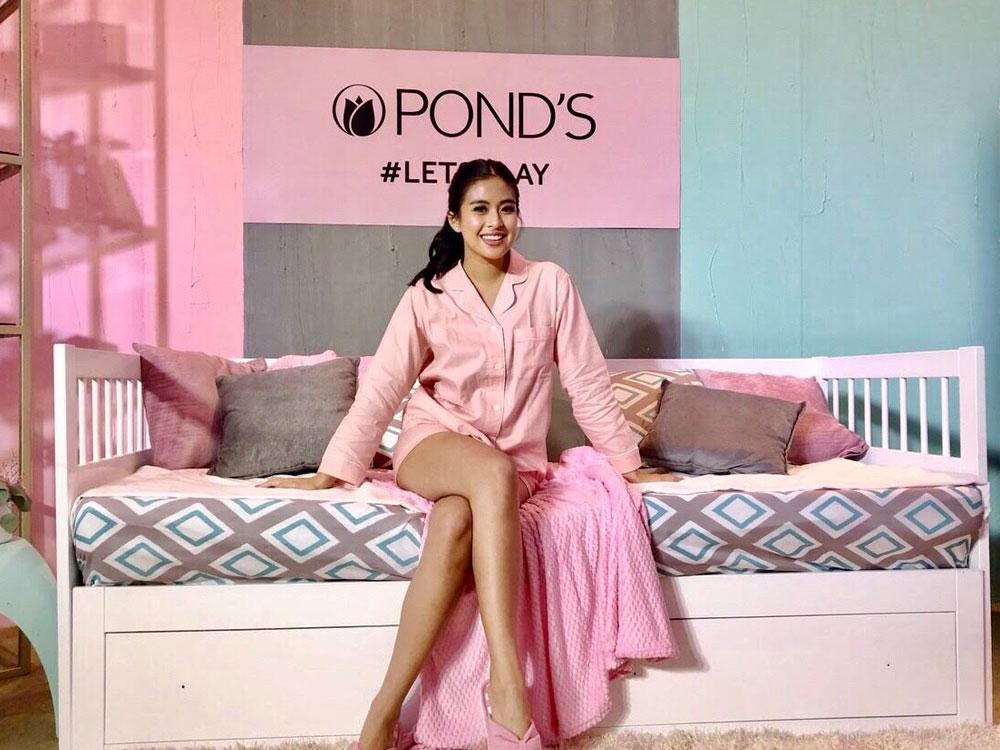 Pond's Girl