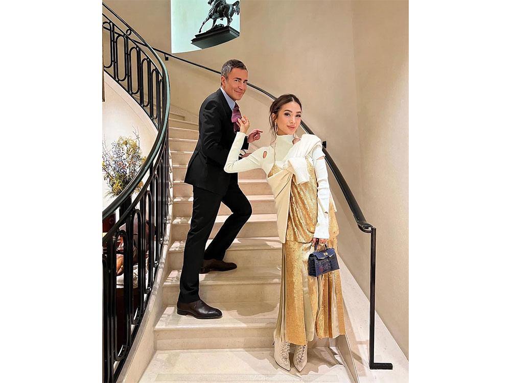 From gold Filipiniana to Ko Mun-yeong-inspired fit, here are Heart  Evangelista's looks at the Paris Haute Couture Fashion Week 2023 • l!fe •  The Philippine Star
