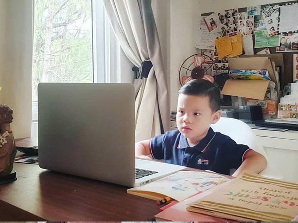 Chito Miranda and Neri Naig