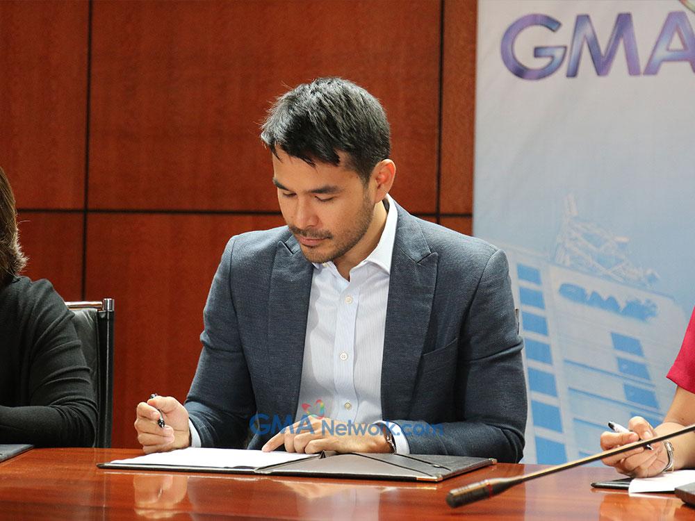 Atom Araullo