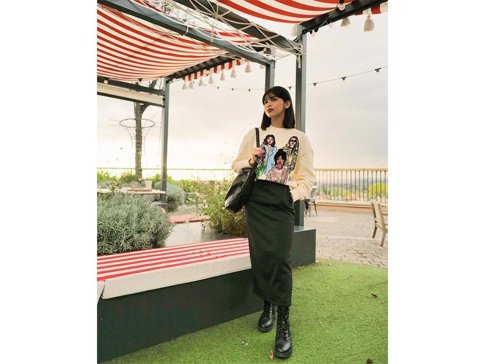 Look: Maine Mendoza's Chanel Bag Collection