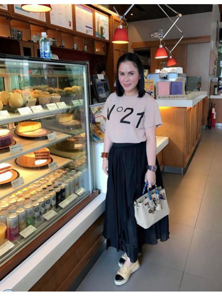 Chanel CC Espadrilles and N°21 Cotton T-shirt with Logo