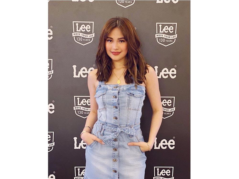 Denim brand endorser