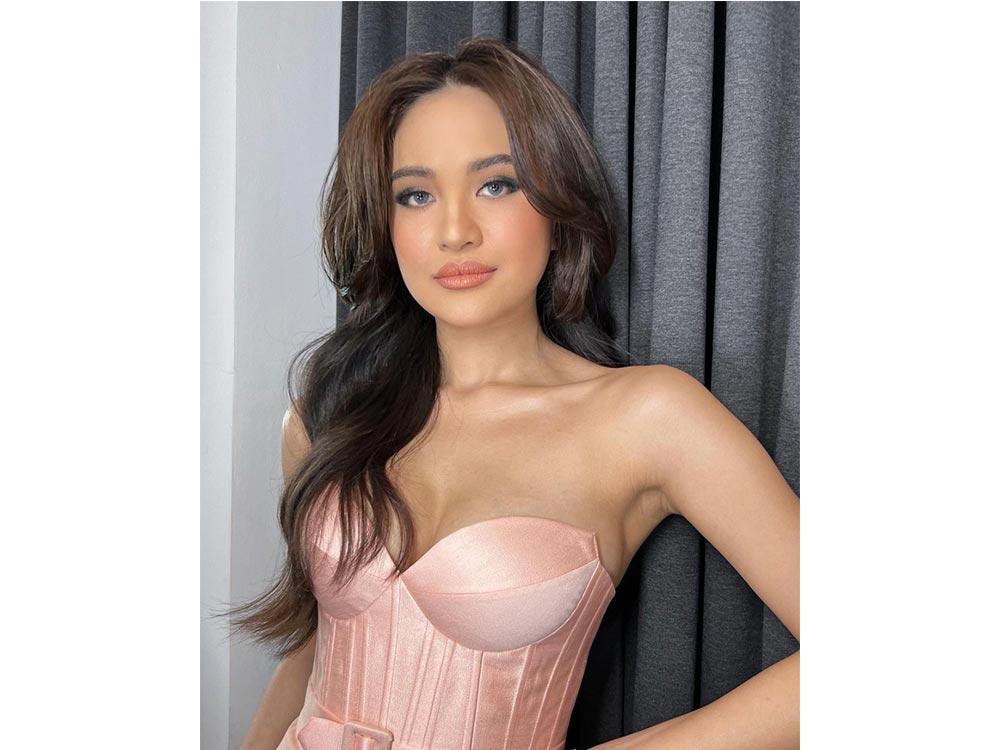 Julie Anne San Jose
