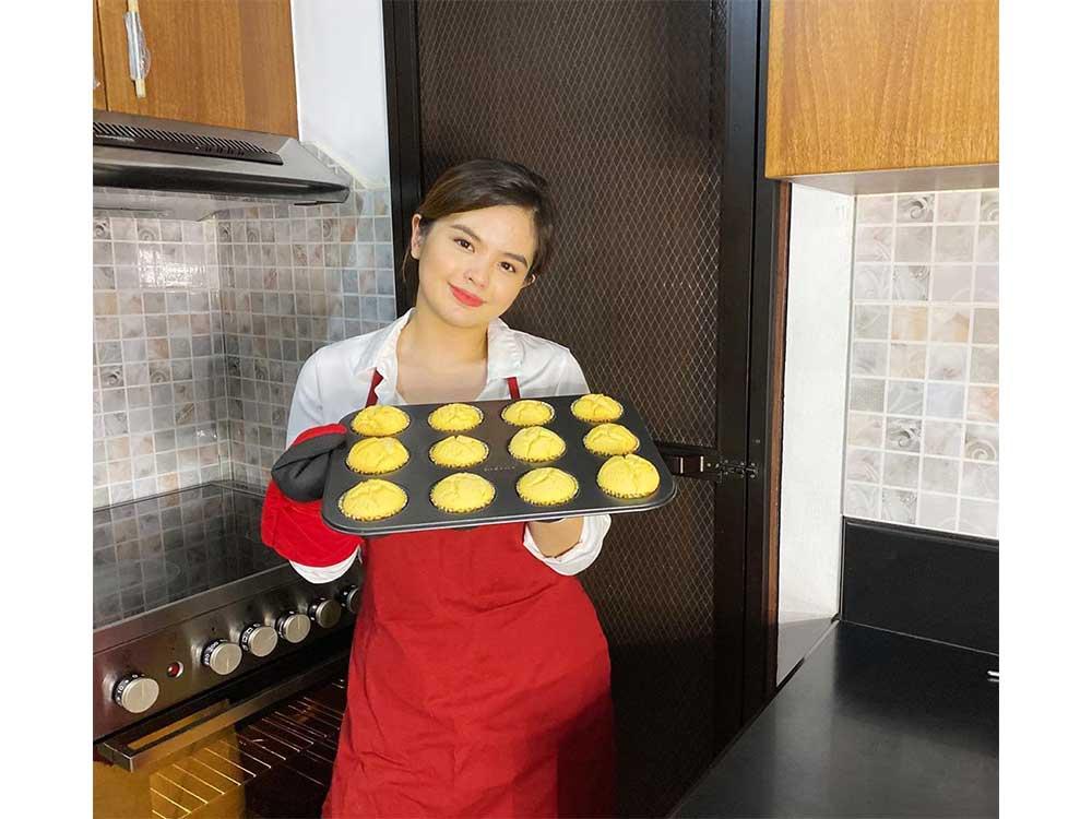 Bea Binene -Baking