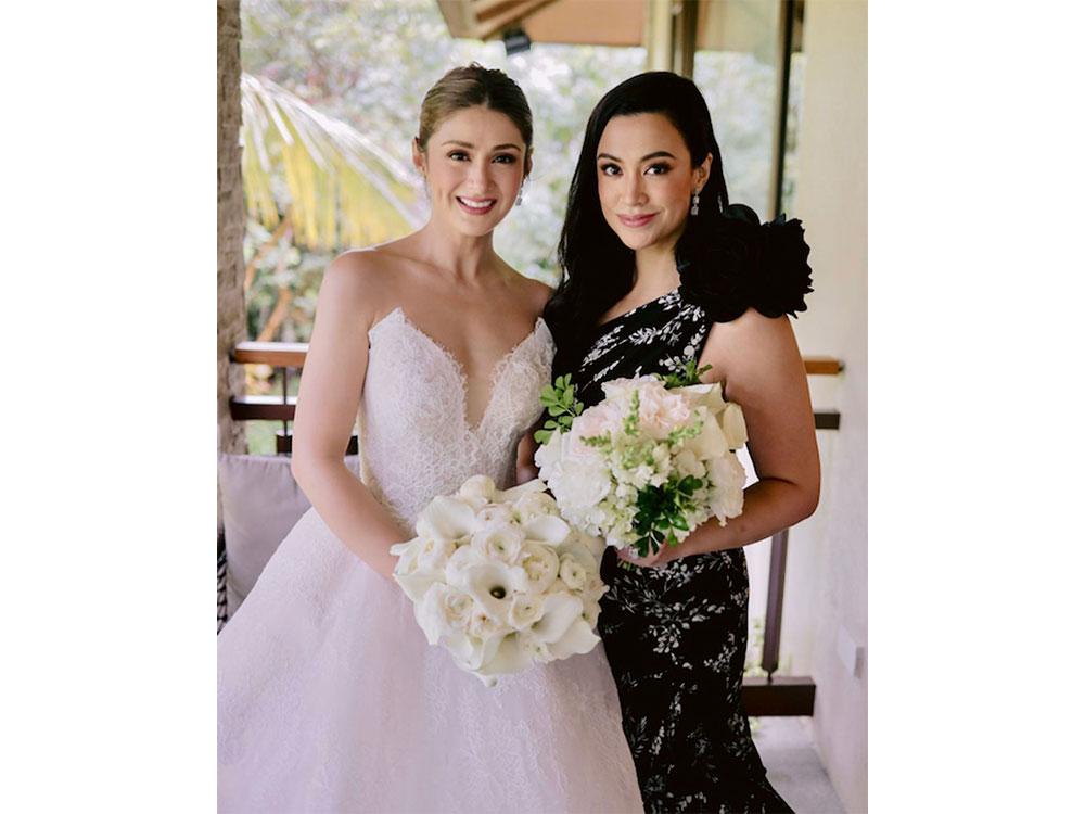 IN PHOTOS Kilalanin ang artistahing kapatid ni Carla Abellana na si Erica GMA Entertainment