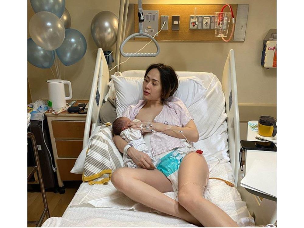 Breastfeeding Andreas