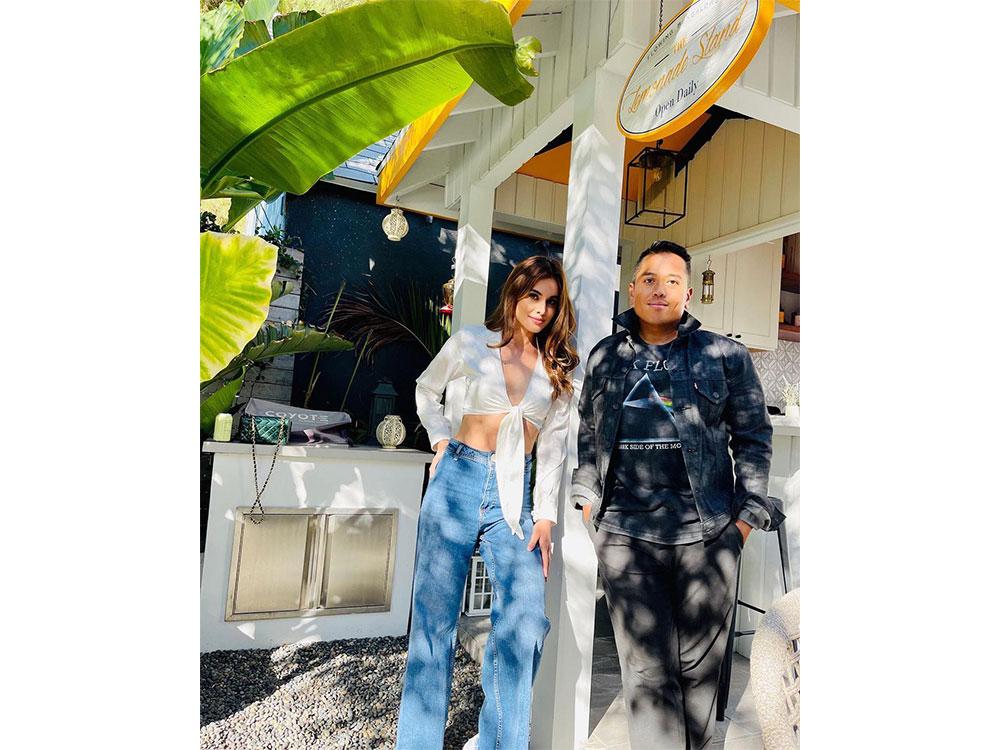 With Rembrandt Flores