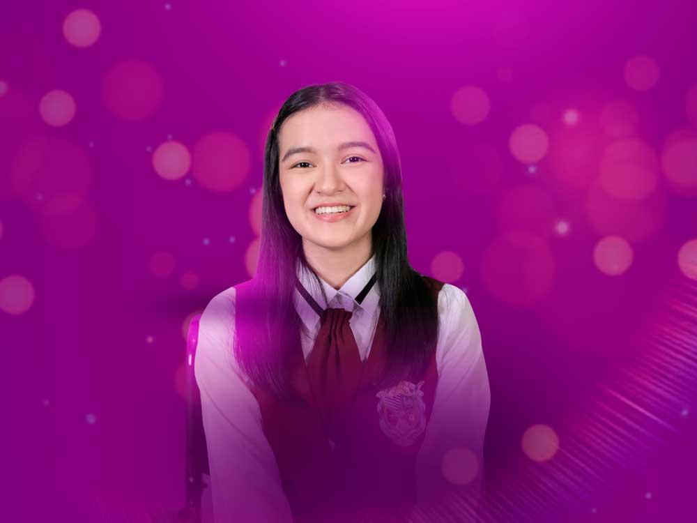 Patricia Coma as Nicole